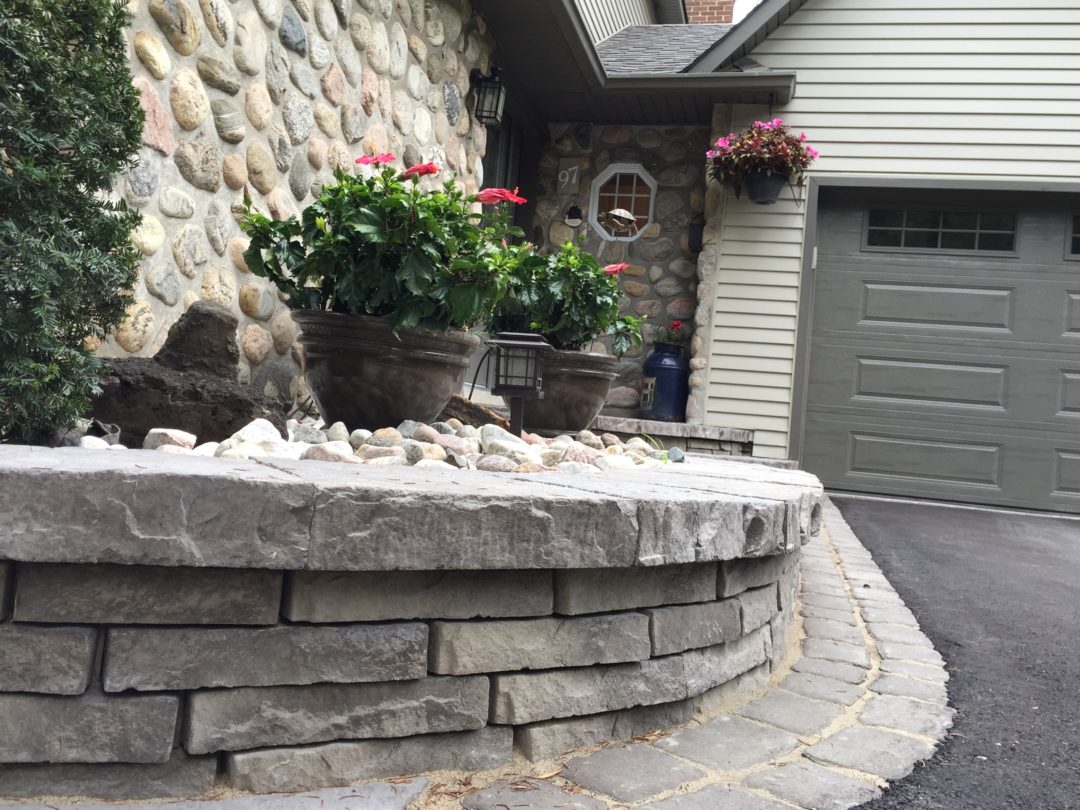 Paysagiste BJR Landscaping Inc.- Retaining Wall Services